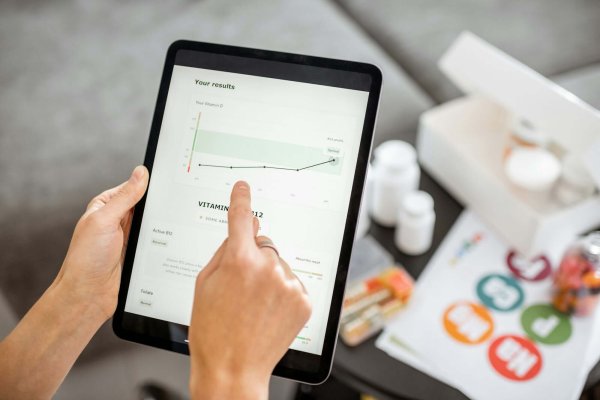 Online medical tests and nutritional supplements concept